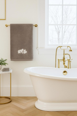 Telo doccia ricamato MONTAGNA