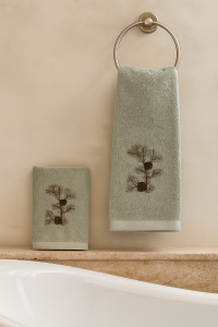 Set Asciugamani ricamato PINO